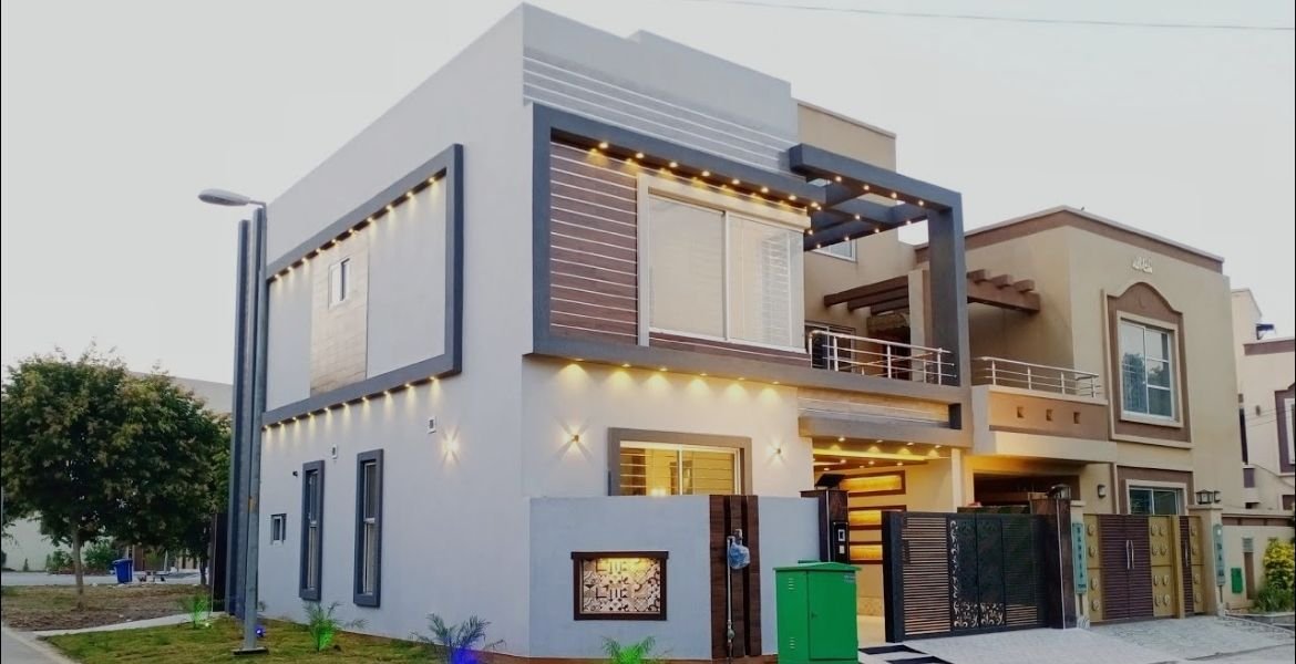 Bahria Town Lahore House